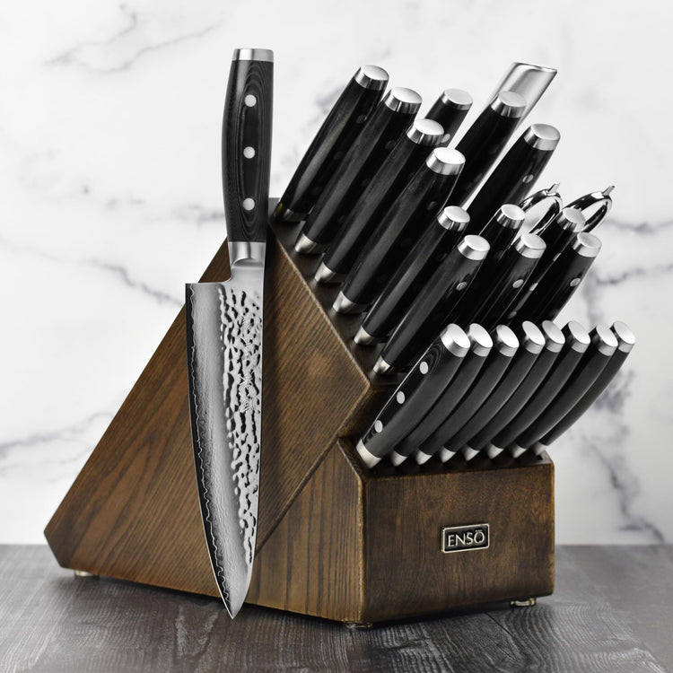 Knife Set Made in Japan (25 Count)