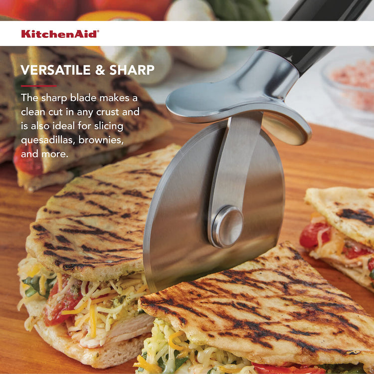 Classic Pizza Wheel with Sharp Blade For Cutting Through Crusts