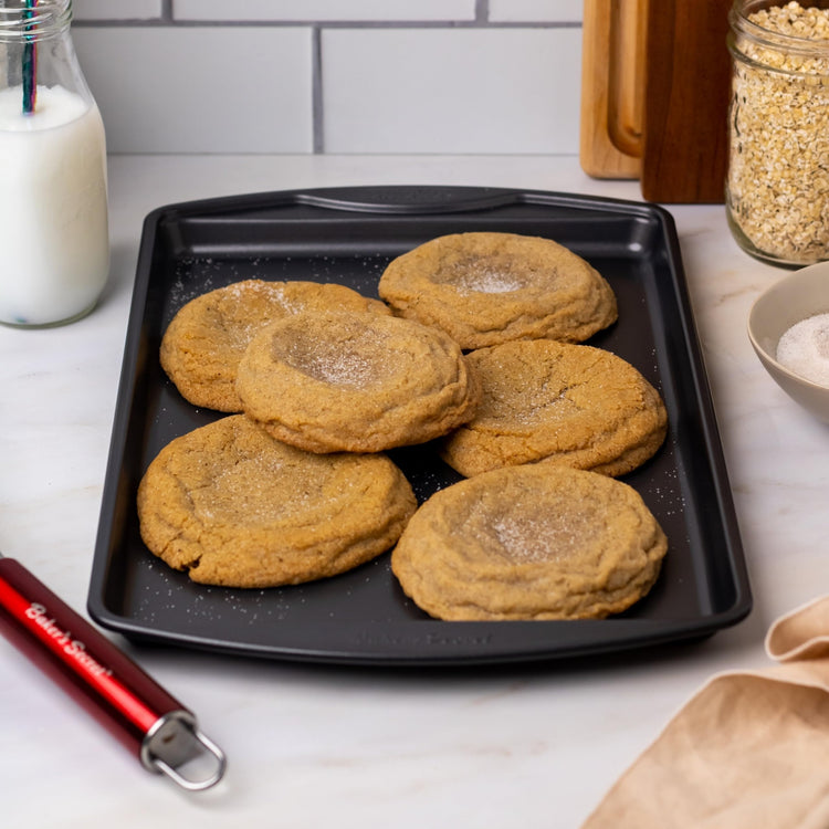 Nonstick Cookie Sheets 15in baking area (2 Count)