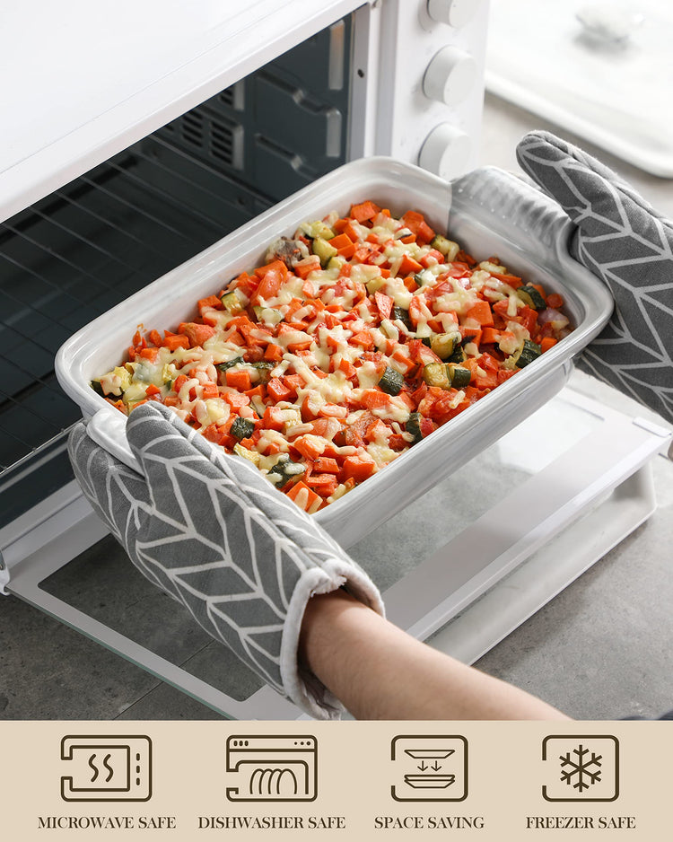 3.4 Qt Casserole Dish with Lid