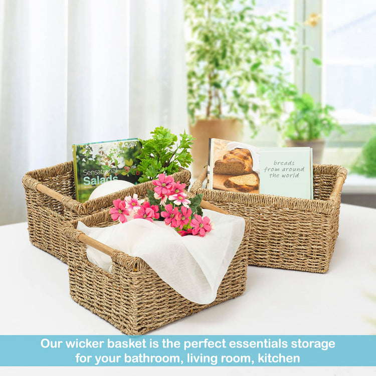 Natural Seagrass Basket with Wooden Handle (3 Count)