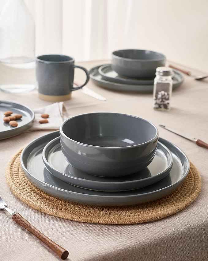 Famiware Milkyway Stoneware Dinnerware Sets with Mugs, Service for 4 (16pcs), Plates and Bowls Sets, Scratch Resistant, Microwave and Dishwasher Safe Dishes Set, Dark Gray