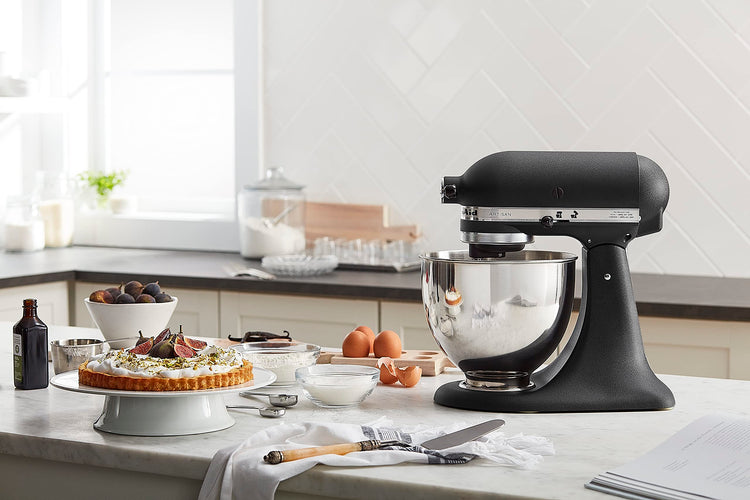 Artisan, 5-Qt Tilt Head Stand Mixer, KSM150PS, Cast Iron Black
