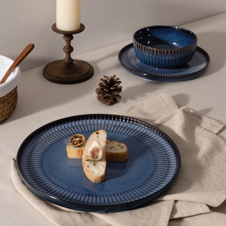 Stoneware Dinnerware Sets for 6 (18 Count)