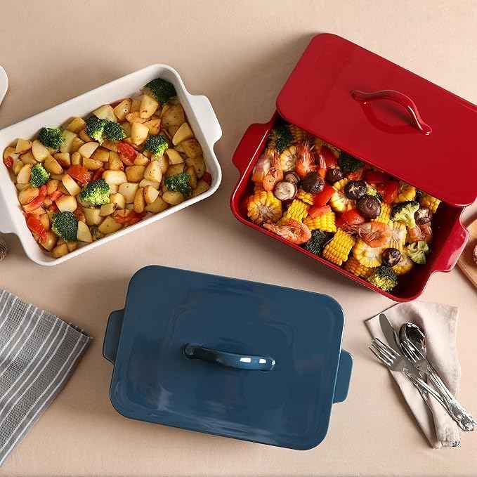 Casserole Dish with Lid, Ceramic 9x13 Casserole Dish for Oven, Rectangular Bakeware, Large Baking Dish with Handles for Holiday Cooking, Roasting, Baking, Oven & Microwave Safe (Red)