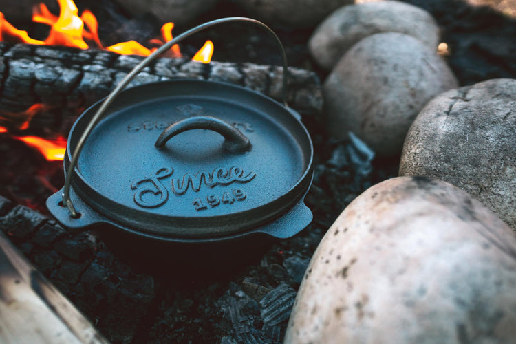 s Cast Iron Dutch Oven with Lid
