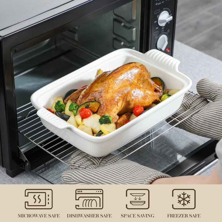 3.4 Qt Baking Dish with Lid
