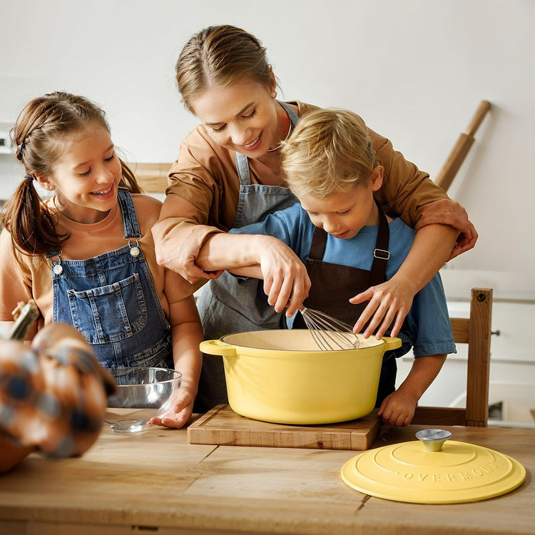 Enameled Cast Iron Dutch Oven