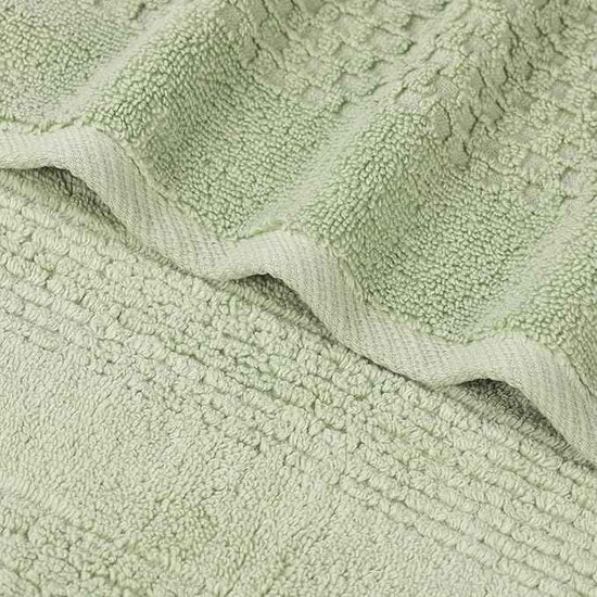 Superior Playa Zero Twist Cotton Medium Weight Towels, for Guest Bath, Bathroom, Shower, Spa, Plush, Quick Dry, Ultra-Soft Towels, Bath Essentials, Waffle Textured, 8 Piece Assorted Towel Set, Green