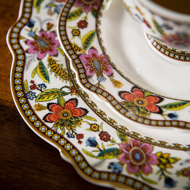 Fine China Dinnerware Sets