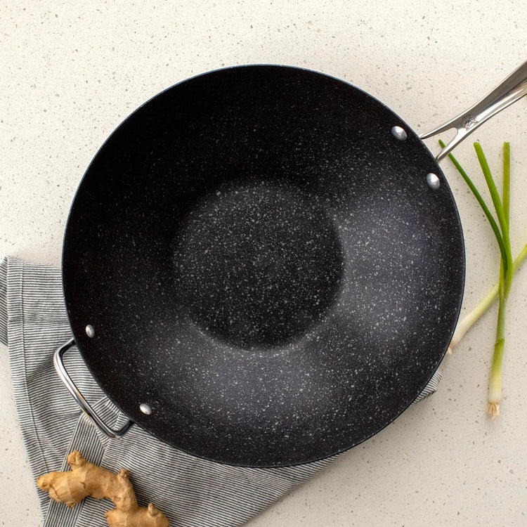 Basalt Aluminized Steel Spun Wok