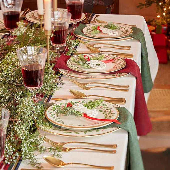 Lenox 894966 Holiday Plaid Dinner Plates, Set of 4, Red & Green, Christmas Dinnerware, Hosting