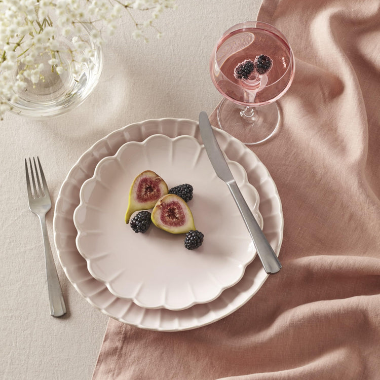 French Perle Scallop Blush Stoneware 12 (12 Count)