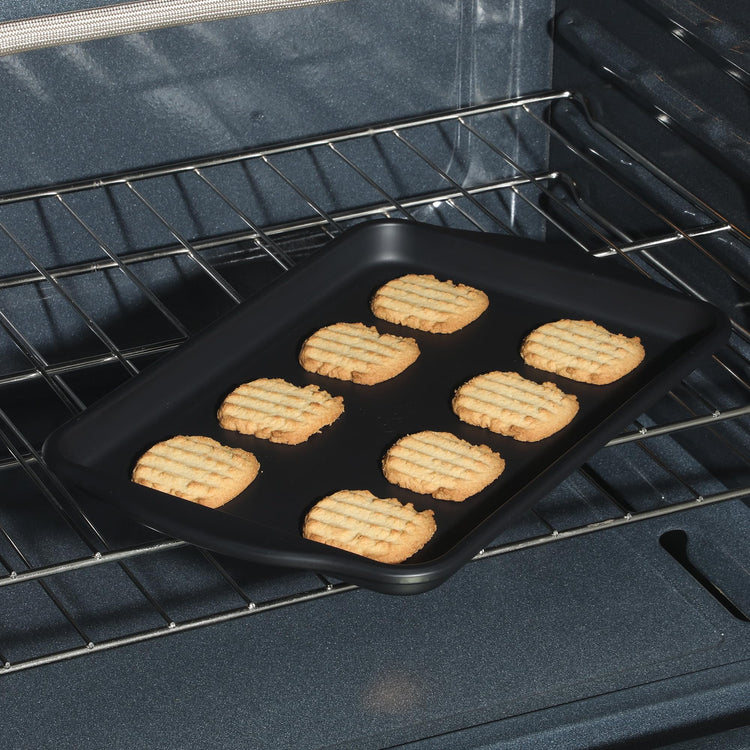 Teston 13 x 9 Inch Cookie Sheet