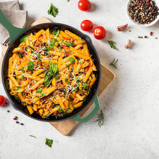 Utopia Kitchen Cast Iron Frying Pan 12.5 Inch, Cast Iron Chefs Pan, Pre Seasoned Skillet, Safe Grill Cookware for Indoor & Outdoor Use, Green - Nestoria