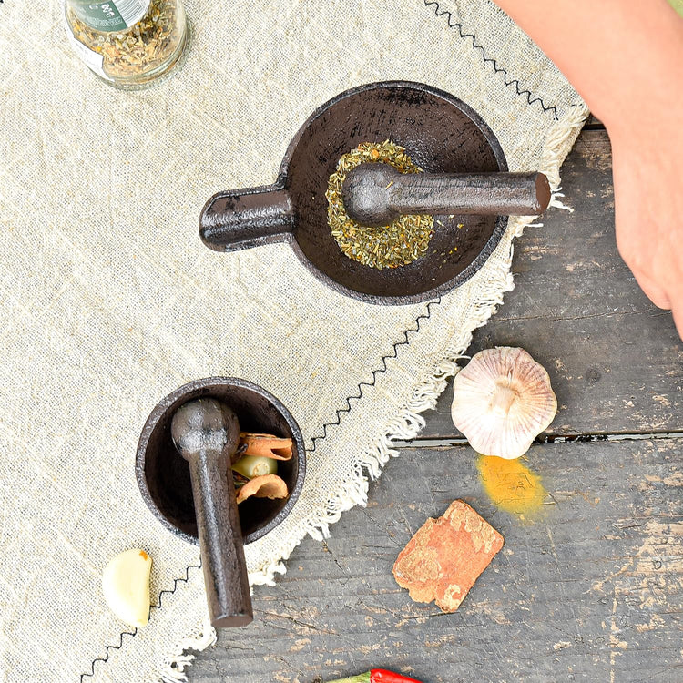 Cast Iron 3 Inches Diameter Mortar and 3.9 Inches Tall Pestle