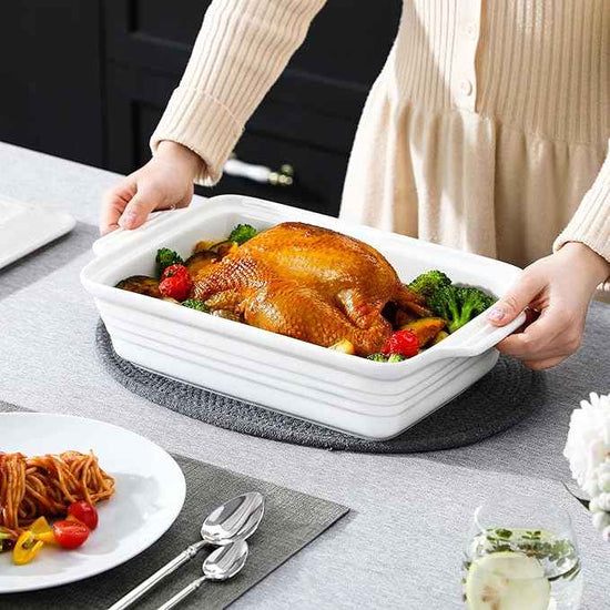 MALACASA Casserole Dish for Oven, 4.4 Qt Porcelain Baking Dish with Lid, 9x13 Baking Pan with Handles, Large Lasagna Pan Deep, Rectangular Bakeware, Microwave Safe, White, Series BAKE