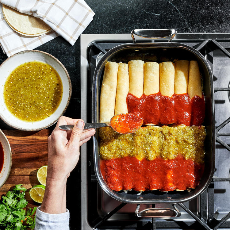 Hybrid 14 x 10 Inch Rectangular Nonstick Roasting Pan with Rack
