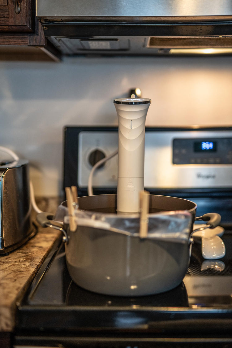 MEAT! Sous Vide 4 Commercial Grade Quality Cooker with a 4 Gallon Cooking Capacity for Vacuum