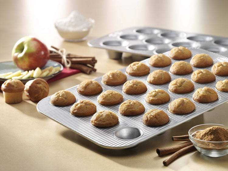 Bakeware Mini Cupcake and Muffin Pan