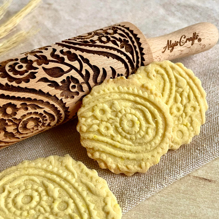 LOVELY DAY 3 KID Rolling Pin SET with HEART