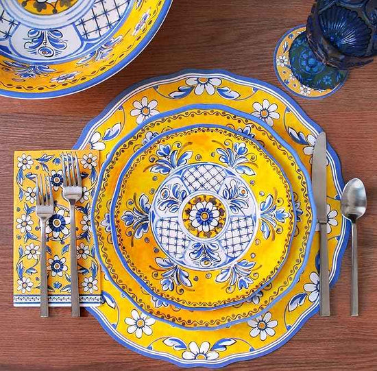 Le Cadeaux 18 Piece Luxury Melamine Dinnerware Set, Service for 6 (Benidorm)