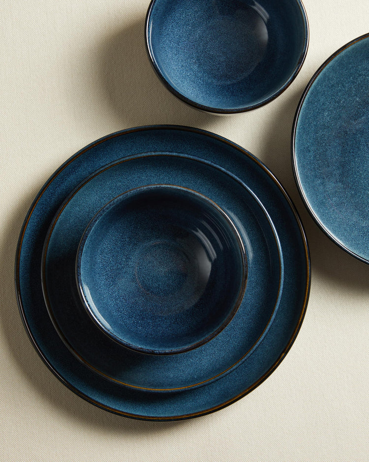 Stoneware Dinnerware Sets for 4