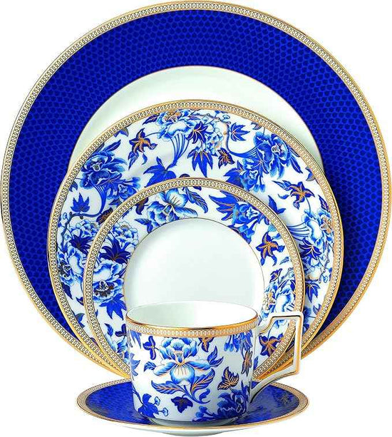 Wedgwood 5-Piece Hibiscus Place Setting Set
