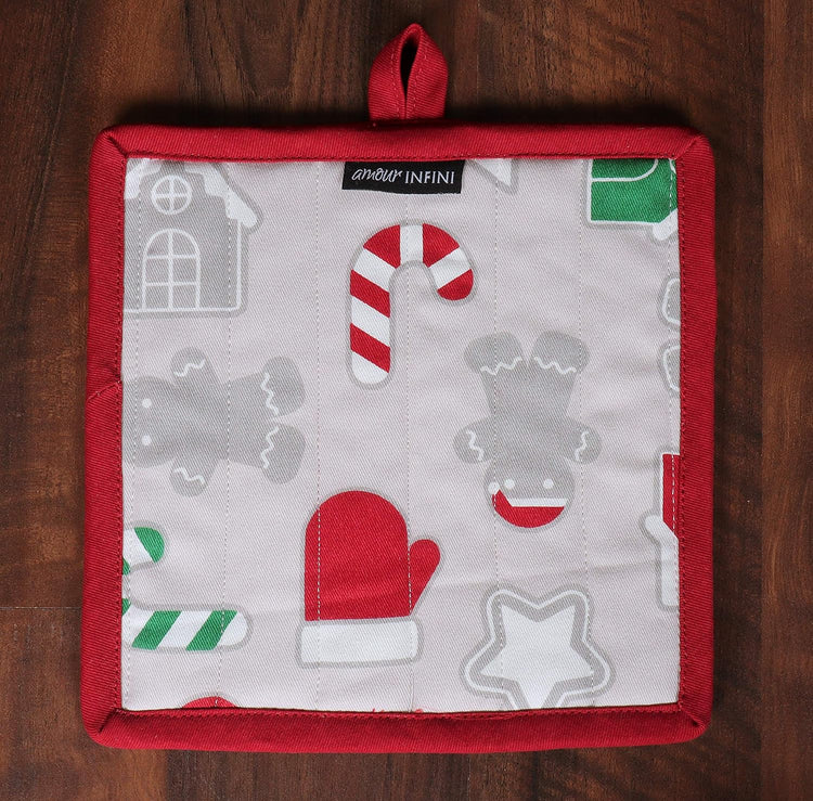 AMOUR INFINI Pot Holders Heat Resistant Cotton Set of 3 Nonslip 8"x8" Inch Hot Pads for Kitchen, BBQ, Baking & Cooking with Hanging Loops (Christmas Fun)