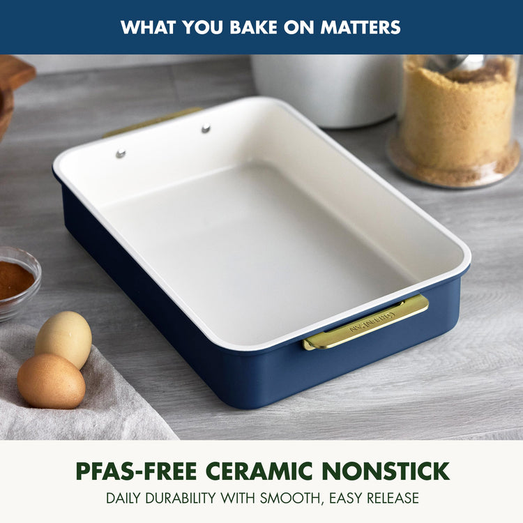 Bakeware 13" x 9" Nonstick Rectangular Cake Pan (13" x 9" Rectangular Cake Pan / Oxford Blue)
