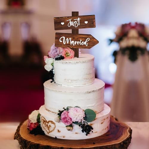 Rustic Just Married Wedding Cake Topper in Wood Wedding Cake Decoration (Just Married)