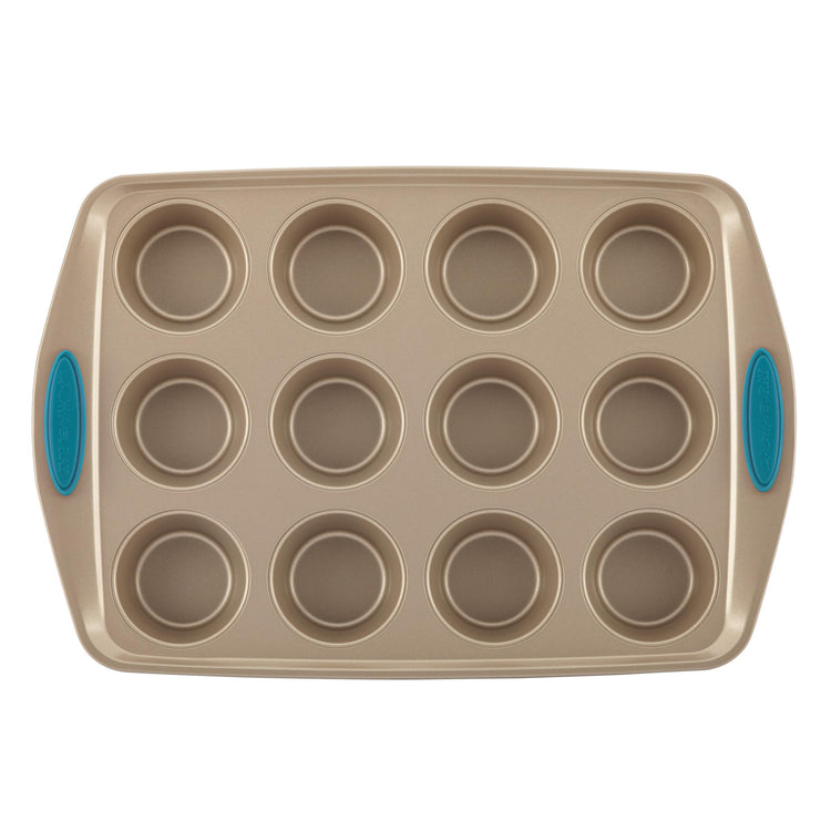 47578 Cucina Nonstick Bakeware Set with Grips Includes Nonstick Bread Pan (10 Piece / Latte Brown with Agave Blue Grips)