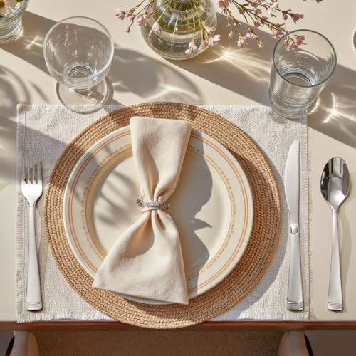 40 Piece Flatware Set (40-Piece / Matte Silver)