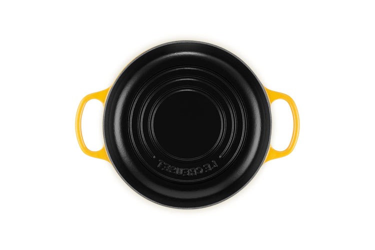 Enameled Cast Iron Round Bread Oven (Round Bread Oven / Nectar/Crucible Knob)